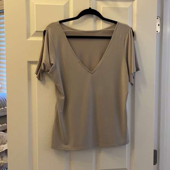 Tahari Work Top - Picture 2 of 2